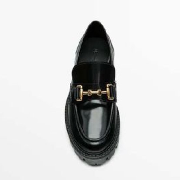 NWOT. Massimo Dutti Black Lug Sole Loafers. Size 6. - Picture 3 of 7